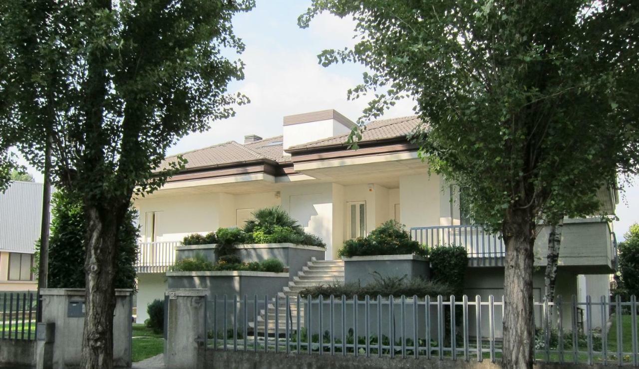 Biancavilla B&B Brescia Exteriör bild